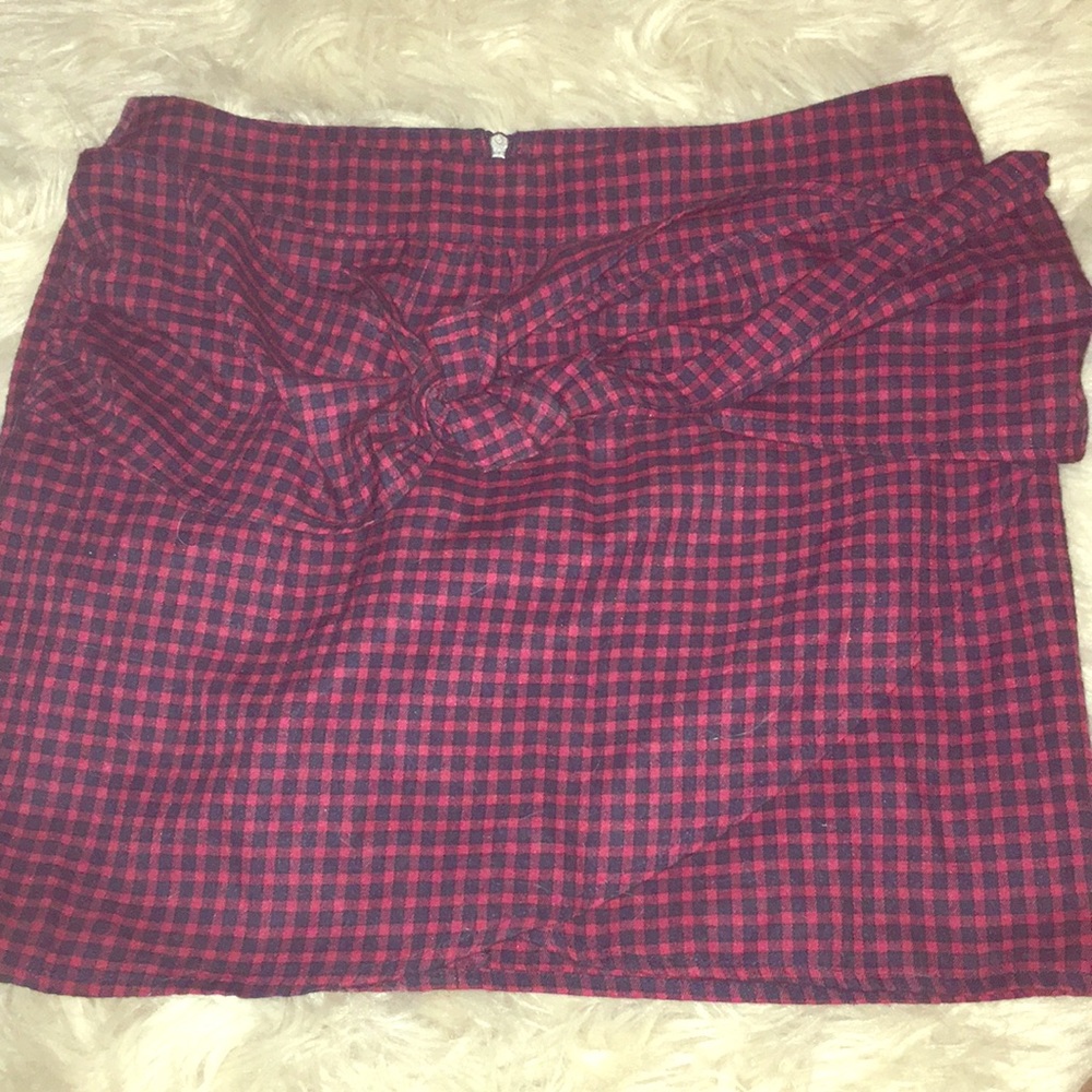 Red high waisted gingham plaid tie bow skirt